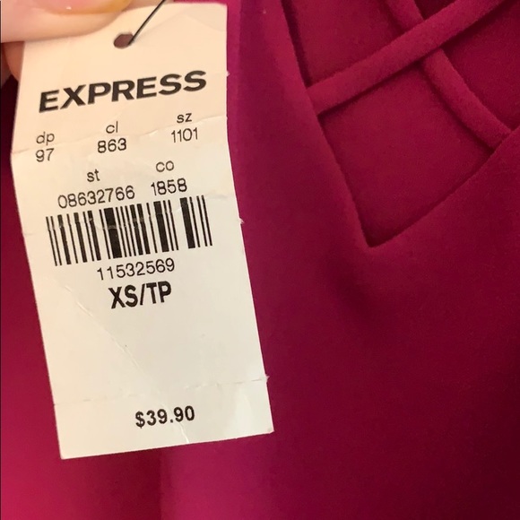 Express top 💜 - Picture 4 of 4